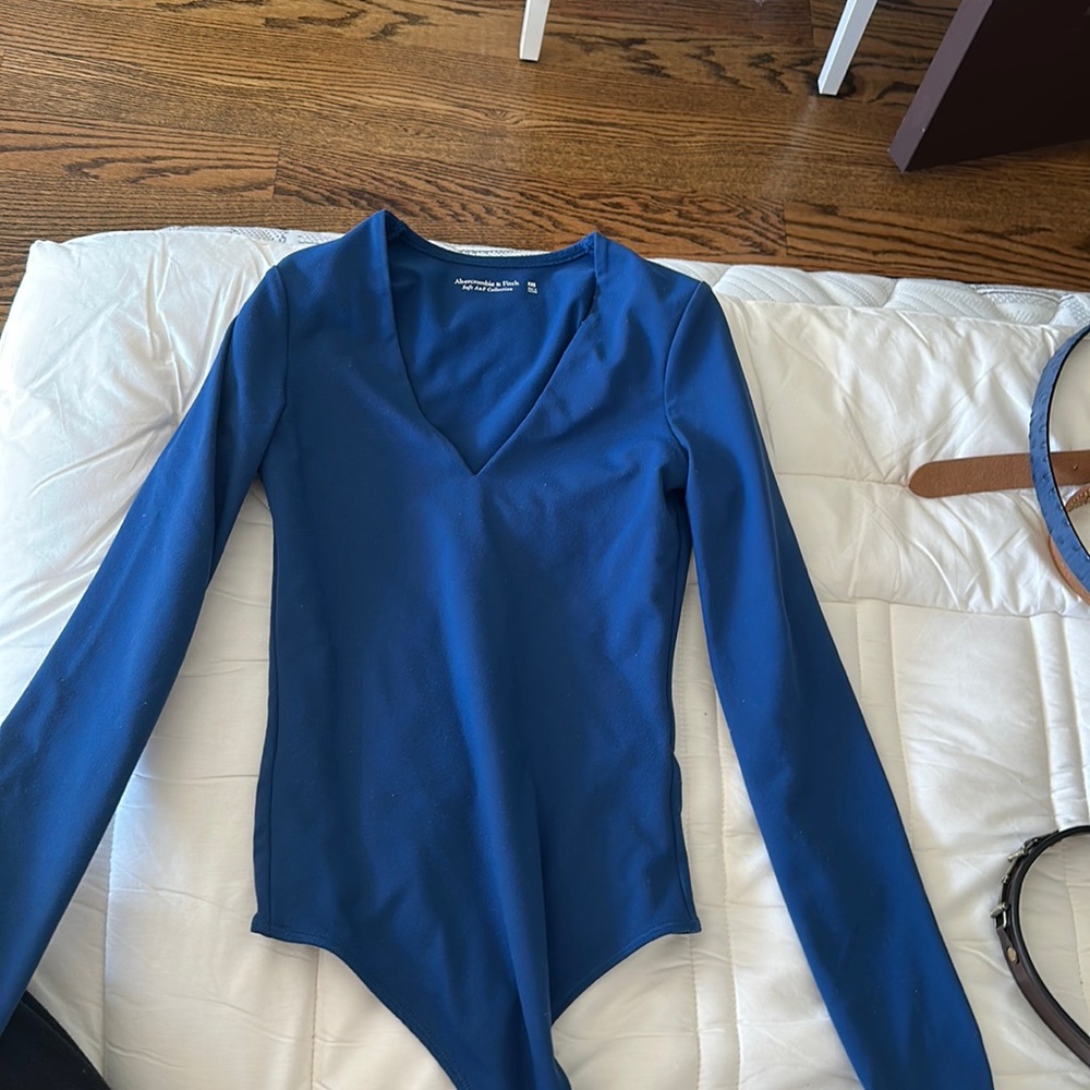 Abercrombie contour bodysuit blue xxs